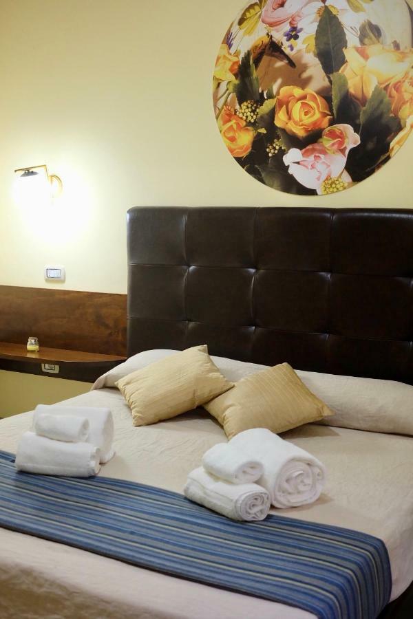 4 Balconi Liberty Apartments Лечче Экстерьер фото